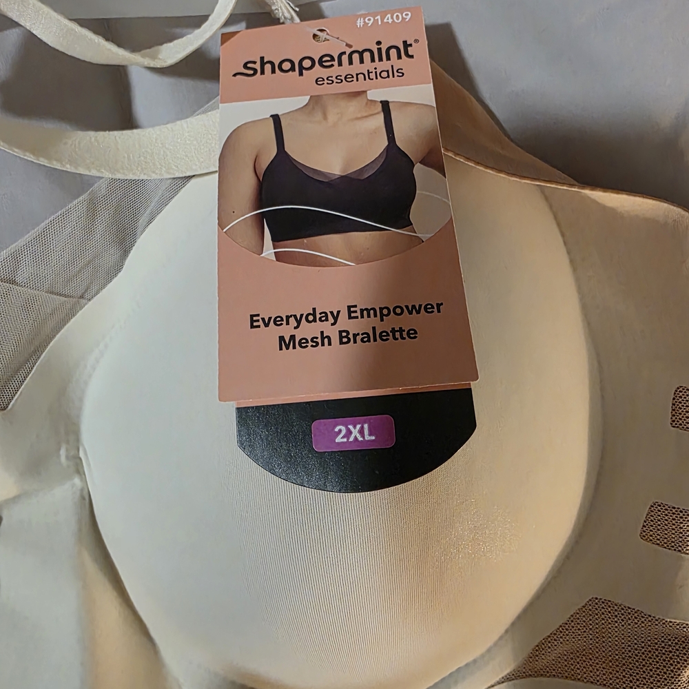 Shapermint Essentials Everyday Empower Mesh Bralette - Cream